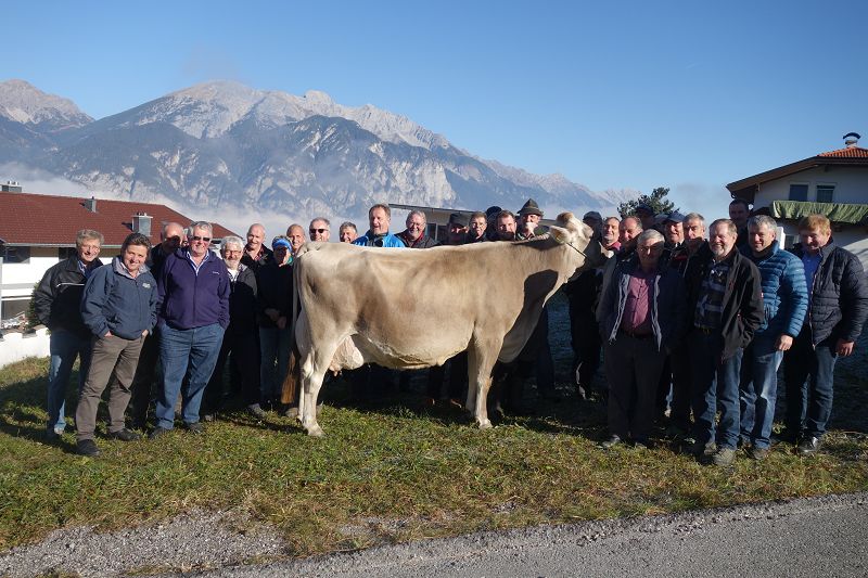 k Braunviehfreunde Entlebuch mit Gästen aus Schwyz und Obwalden